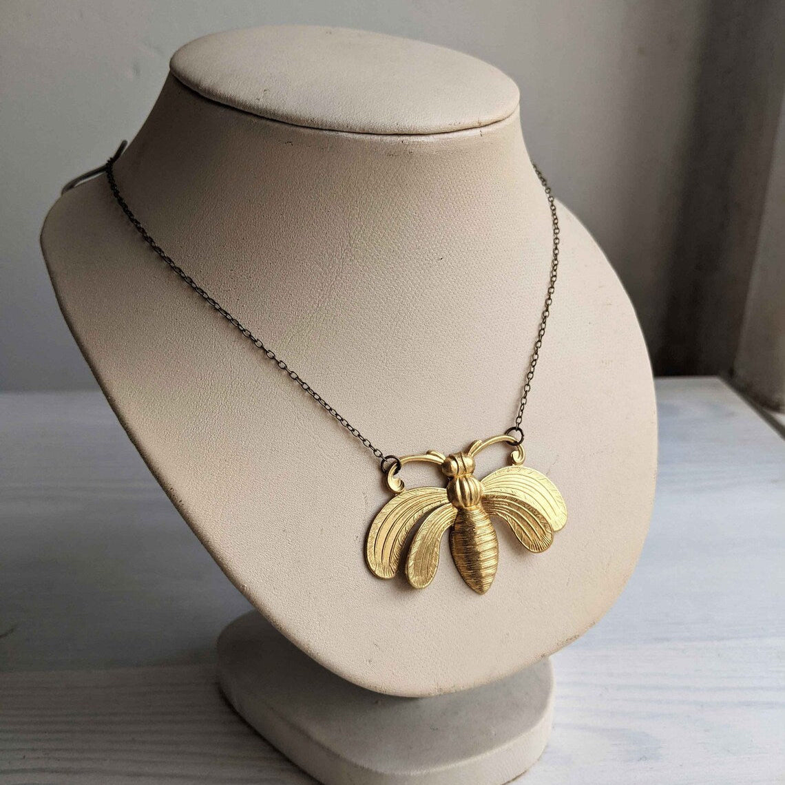 Large Bee Necklace - The Magpie's Daughter